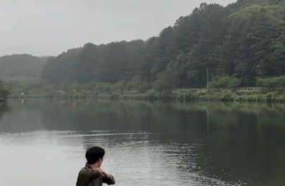 The way this stone skims across the water
