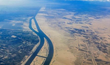 This 200 meter wide canal, known as the Suez Canal, is what Seperates Africa From Asia.