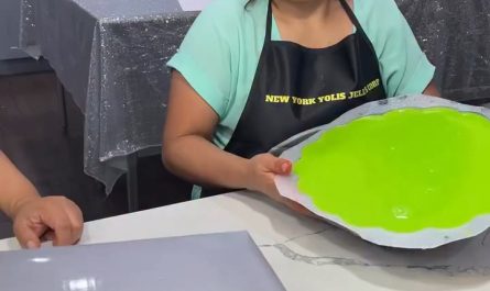 This incredible jelly