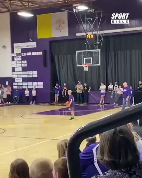 This kid had 25 seconds to hit 4 shots for $10K and he delivered