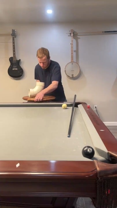 This pool trickshot was epic