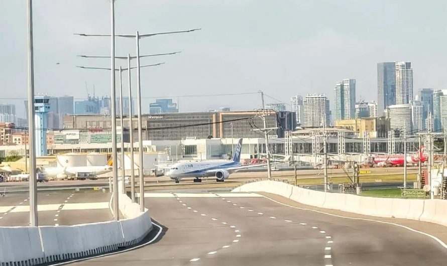 This road in the Philippines looks like it merges directly into the airport taxiway