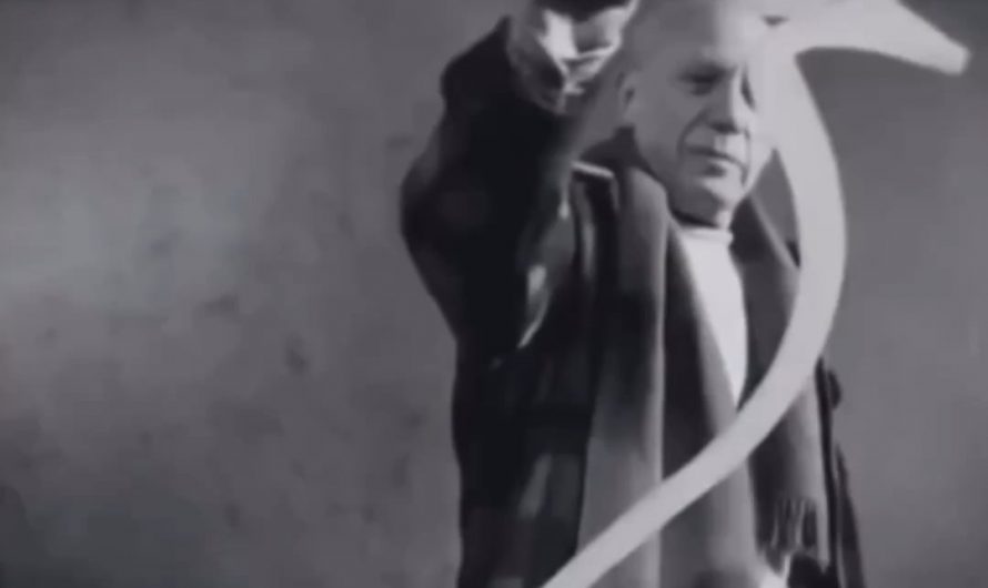 Video Of Pablo Picasso painting “Peace Dove” on January 9, 1949