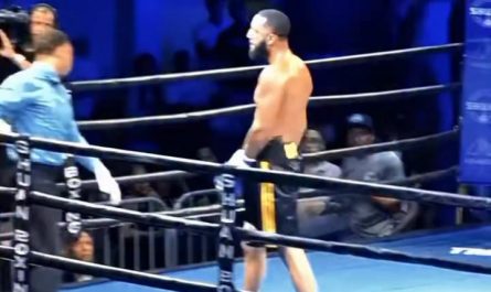 When referees fight back in boxing