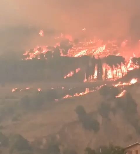Wildfires force more than 200,000 in total to flee in France and Spain, authorities say