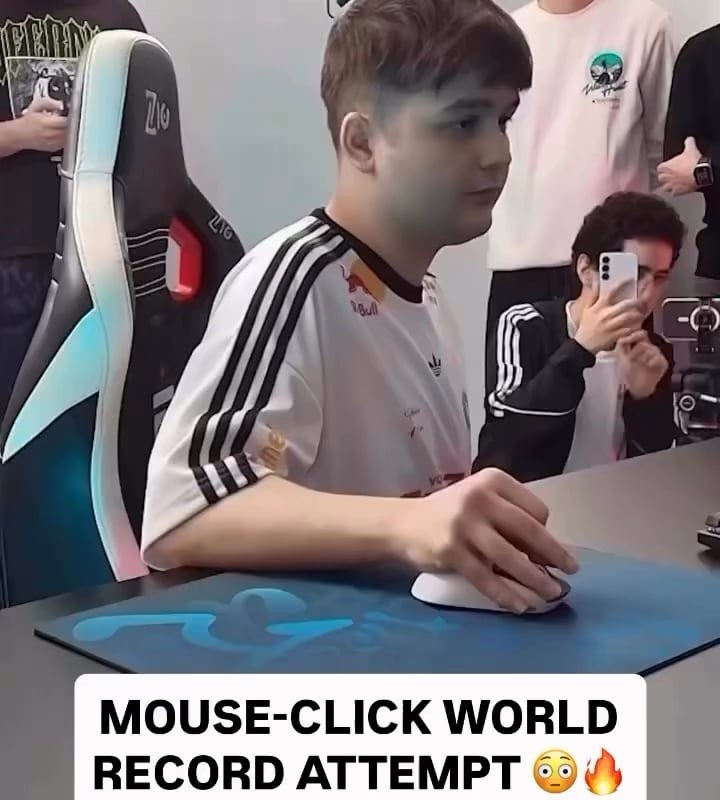 Yiğit Arslan has broken the World Record for most mouse clicks in a single minute with 760 clicks